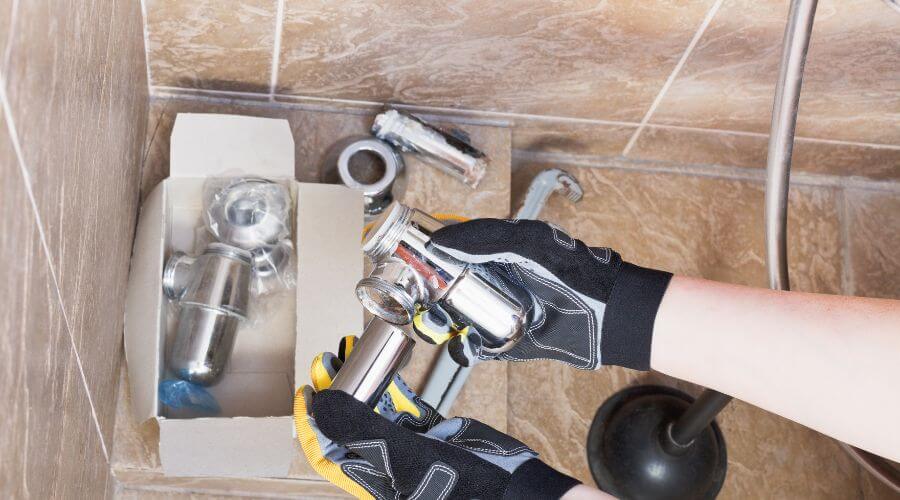 Expert Emergency Roof Repairs services in Mounds, OK